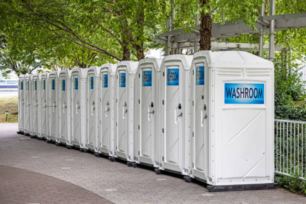 Best Portable toilet rental cost  in Holly Lake Ranch, TX